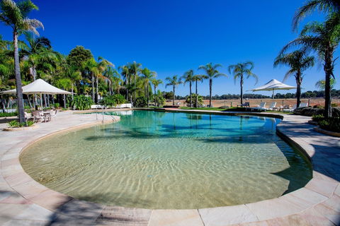 Discovery Parks â€“ Lake Hume, Victoria - Accommodation Sydney 0