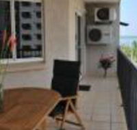 Inner city Cardona Court apartment - Accommodation Sydney