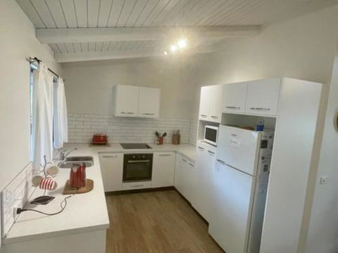 Abbey Beach Shack - Sydney 4u 2