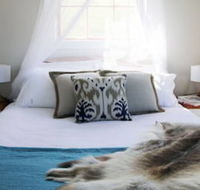 Wines for Joanie Cottage - Accommodation Sydney