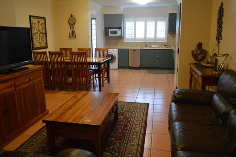 Ruthmor Villas - Accommodation Sydney 4