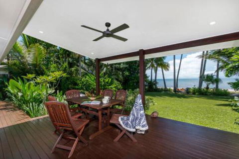 The Palms On Newell Beach - Accommodation Sydney 1