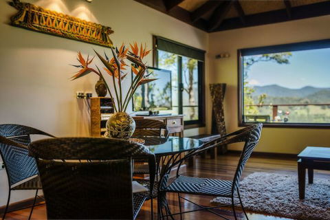 Lombok On Waterfall Retreat - Accommodation Sydney 1