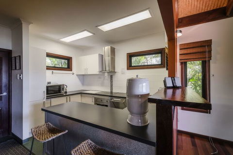 Lombok On Waterfall Retreat - Accommodation Sydney 5