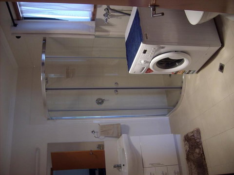 Jackos Holiday Cabins - Accommodation Sydney 5