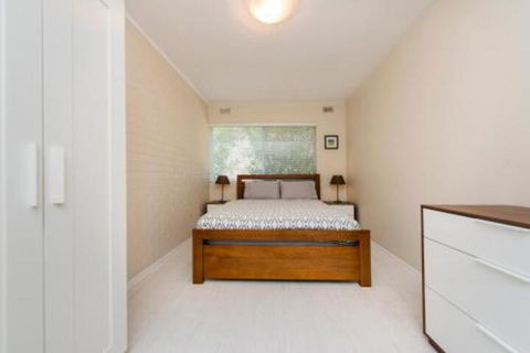 Townshend Rd - Sydney 4u 7