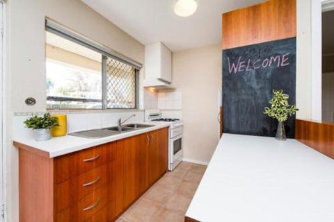 Townshend Rd - Sydney 4u 5
