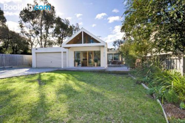 Torquay VIC Accommodation Sydney