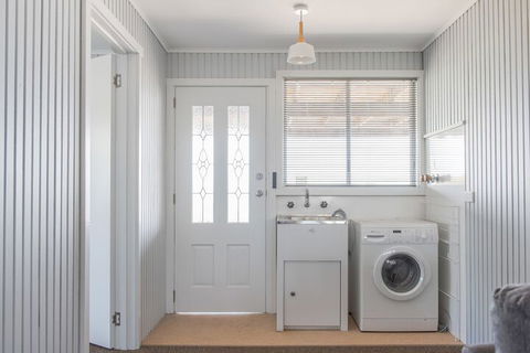 Bridport Holiday House - Sydney 4u 1