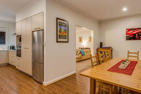 City Lights - Accommodation Sydney 6