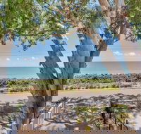 Seascape Luxury Beachfront Holiday House - Accommodation Sydney