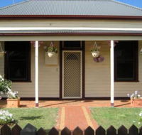 Bloomsbury Cottage - Accommodation Sydney