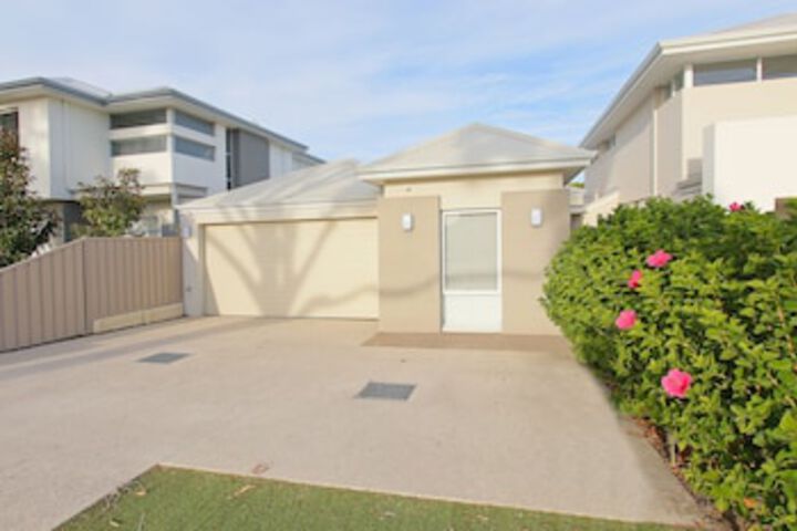 Alfred Cove WA Sydney 4u