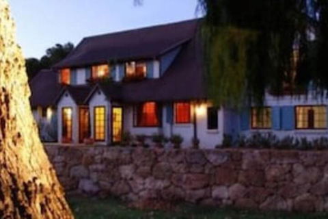Sienna Lodge - Accommodation Sydney 1