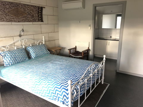 Port Campbell Guesthouse & Flash Packers - Sydney 4u 2