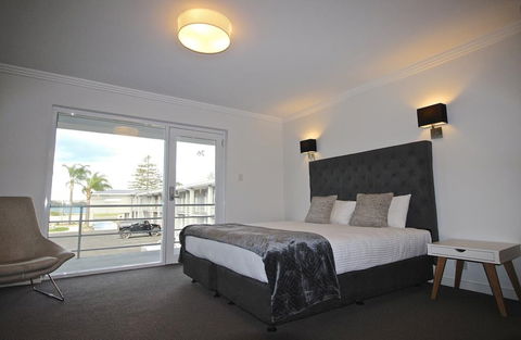 Quays Hotel - Accommodation Sydney 6
