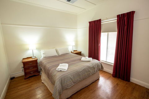 Smith Street Cottage Naracoorte - Accommodation Sydney 3