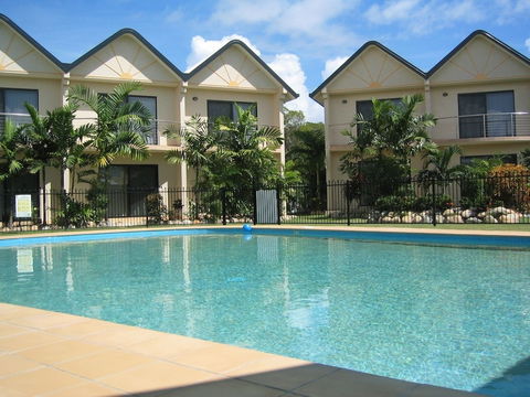 Hinchinbrook Resorts - Sydney 4u 1