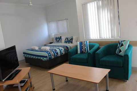 Mandurah Ocean Marina Chalets - Accommodation Sydney 3