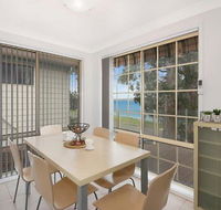 Toukley Lake House - Accommodation Sydney
