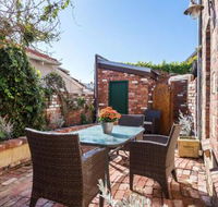 100 on South Callan Apartments - Sydney 4u