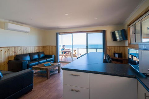 Ceduna Shelly Beach Caravan Park - Sydney 4u 3