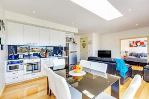 Bellerive Marina View Apartments NO 27 - Sydney 4u 0
