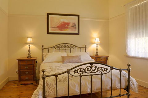 Holistic Haven - Accommodation Sydney 3