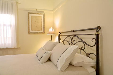 Holistic Haven - Accommodation Sydney 2