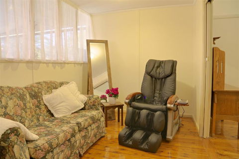 Holistic Haven - Accommodation Sydney 5