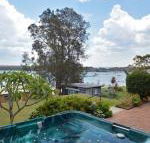 The House on the Lake at Fishing Point Lake Macquarie honestly put the line in  catch fish - Sydney 4u