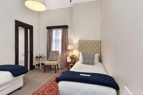 Hotel Etico At Mount Victoria Manor - Sydney 4u 6