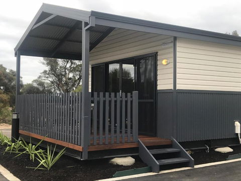 Riverside Cabin Park - Sydney 4u 4