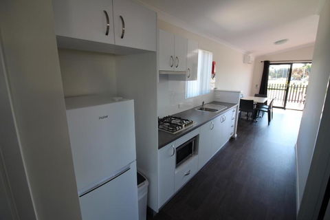 Riverside Cabin Park - Sydney 4u 6