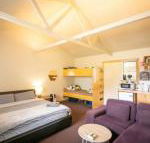 3 Hills at the Good Place - Sydney 4u