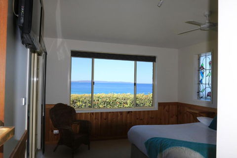 Bunkys By The Sea Holiday House - Accommodation Sydney 6
