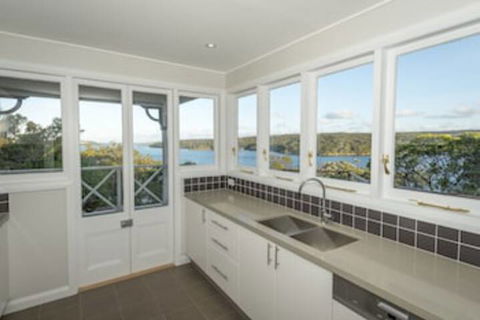 Royal National Park Cottages - Sydney 4u 0
