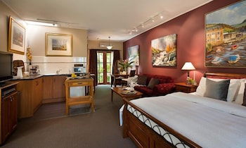 Impressions Studio - Accommodation Sydney 4