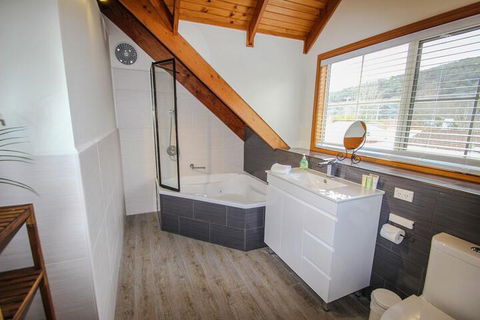 Halinka Lodge - Sydney 4u 1