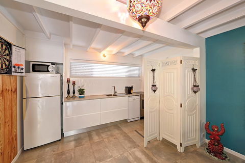ZEN Beach Retreat - Accommodation Sydney 2
