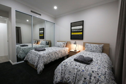 Marina Views At Mindarie Marina - Sydney Resort 1