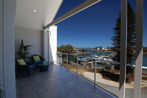 Marina Views At Mindarie Marina - Sydney Resort 4