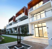 Northcote Hill - StayCentral - Accommodation Sydney
