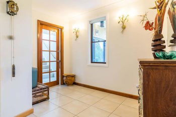 Kookaburra Retreat - Accommodation Sydney 0