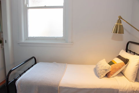 Charing Cross Hotel - Accommodation Sydney 5