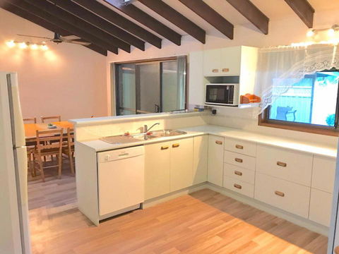 Kokomo - Accommodation Sydney 2