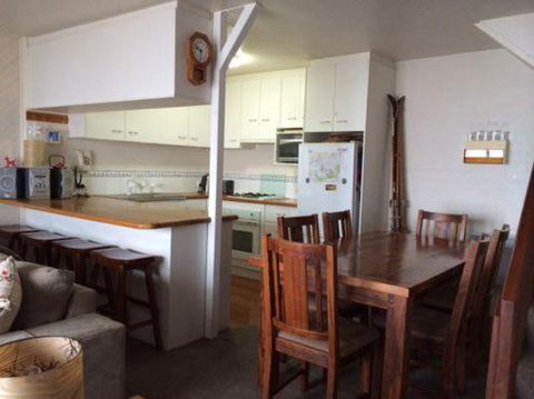 Molonys 12 - Accommodation Sydney 2