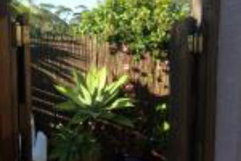 Serenity Lodge For Couples - Accommodation Sydney 0