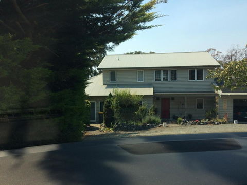 The Anchorage Waterfront Apartment - Sydney 4u 2
