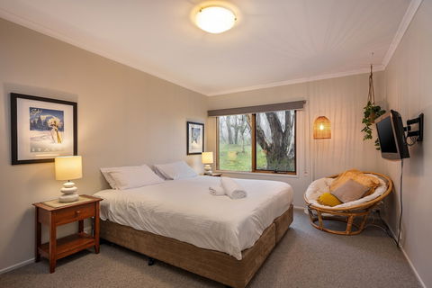 Absinthe - Accommodation Sydney 5